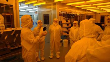 Engr. Farhad Wasi demonstrating to participants Si wafer processing in Semiconductor fabrication Lab (CNM2)