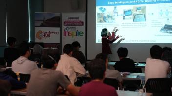 Prof. Chen-Nee Chuah presenting on AI- How our world will change in 10 years